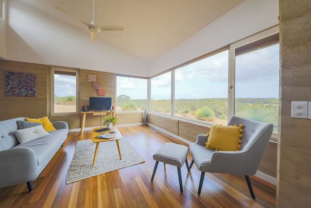 Luxury Villa, 1 King Bed, Valley View, Slope side