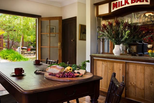 Traditional House, 3 Bedrooms, Garden View, Courtyard Area