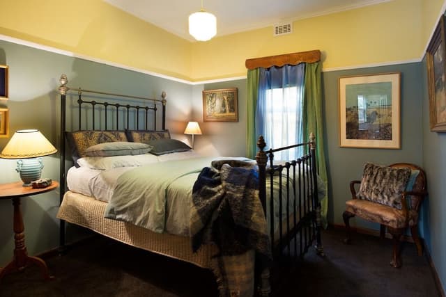Traditional House, 3 Bedrooms, Garden View, Courtyard Area