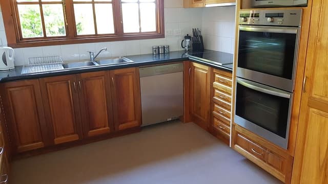Family House, 4 Bedrooms, Kitchen, Ocean View