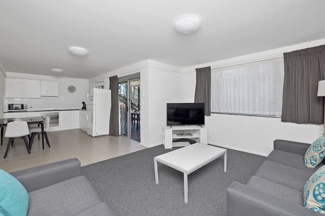 2 Bedroom Unit