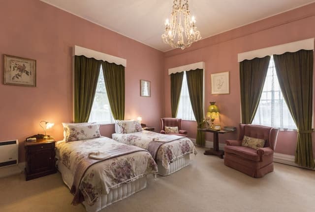 Superior Room, Non Smoking, Jetted Tub