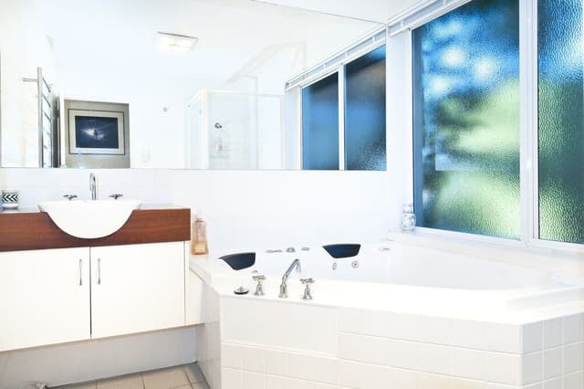 Deluxe House, 3 Bedrooms, River View