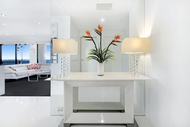 City Apartment, 3 Bedrooms, 2 Bathrooms, City View