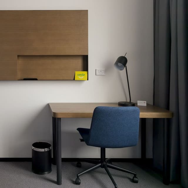 Standard Room, 1 King Bed
