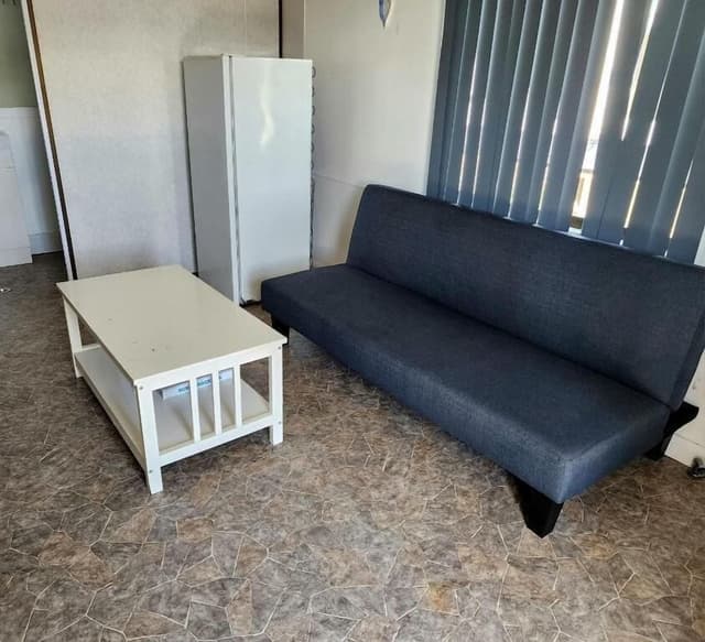 Economy Caravan with Annex - Sleeps 4