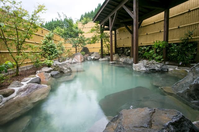 Japanese Style Room with 8 Tatami