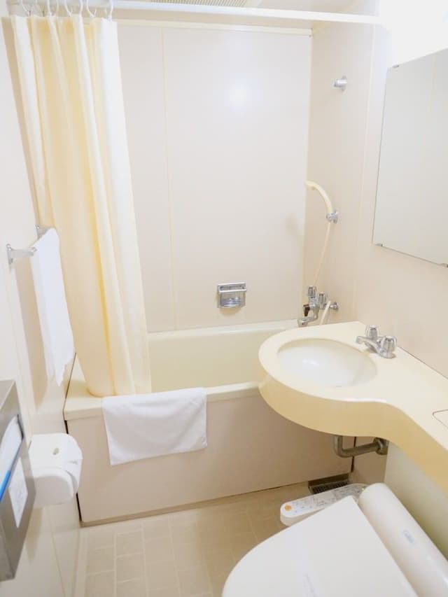 Basic Twin Room, Non Smoking