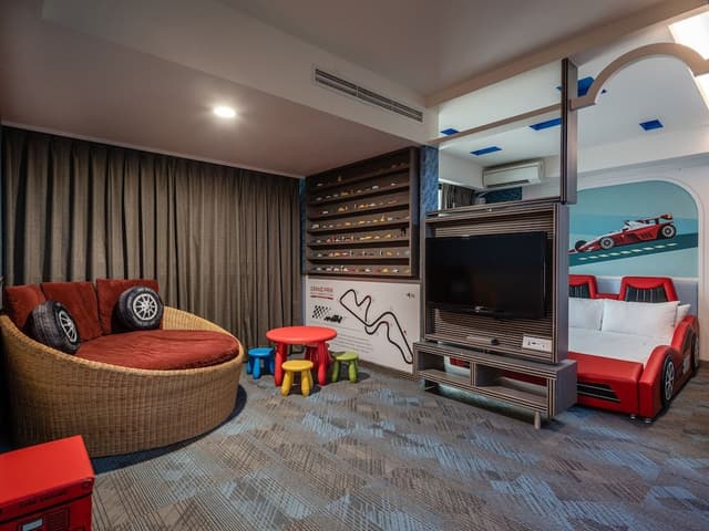 Design Family Room