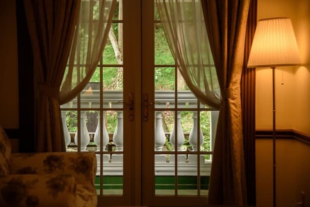 Deluxe Twin Room, Non Smoking (Adults [13 years and older] Only)
