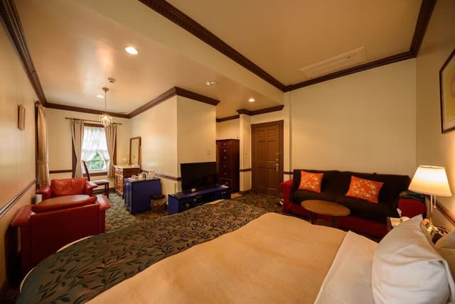 Double Room, Non Smoking (Adults [13 years and older] Only)