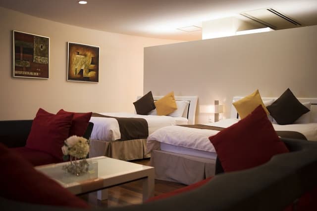 Junior Suite [Top Floor]
