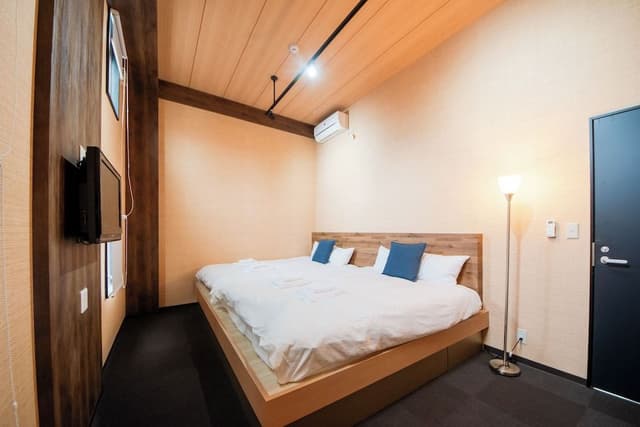 Basic Double Room