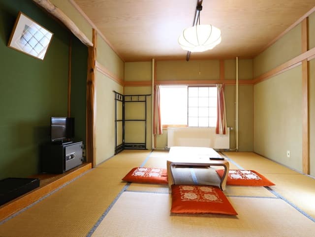 Traditional Room