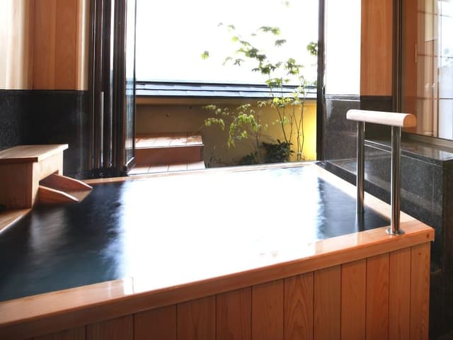 Japanese Style Suite with Indoor Bath (3F)