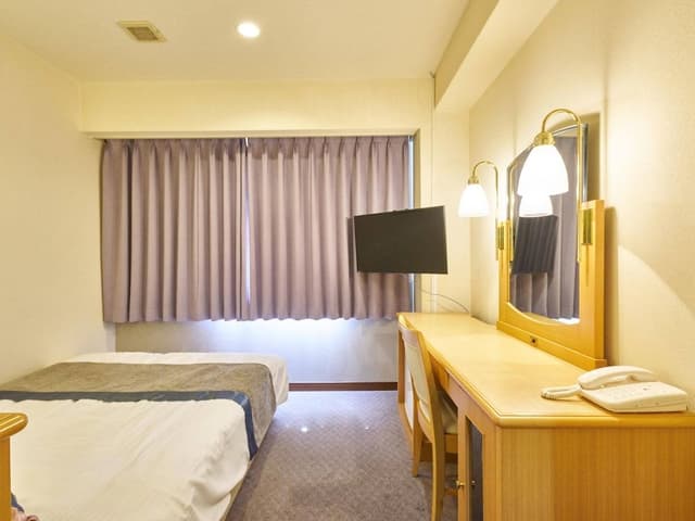 Basic Twin Room, Non Smoking