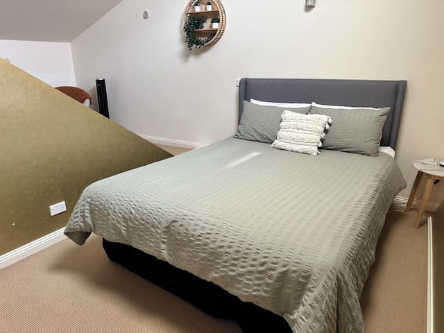 Family House, Multiple Bedrooms