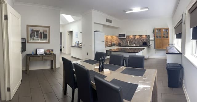 Family House, Multiple Bedrooms