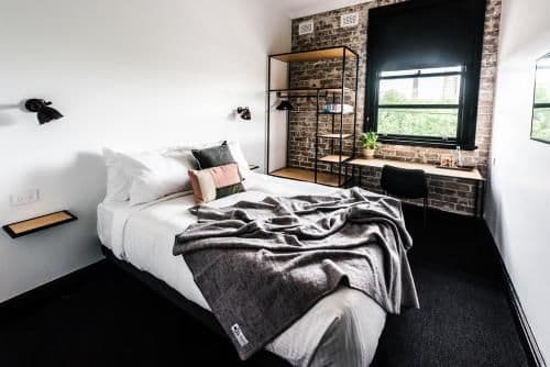 Double Room with Shared Bathroom