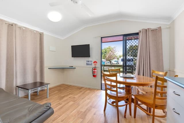 Ensuite Cabin