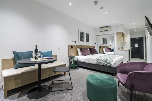 Studio Apartment