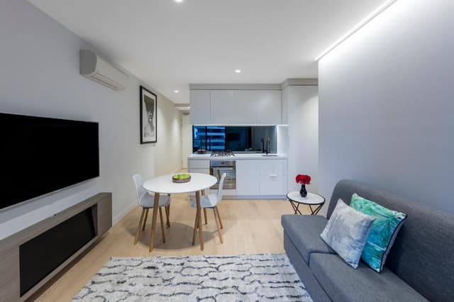 One Bedroom Apartment