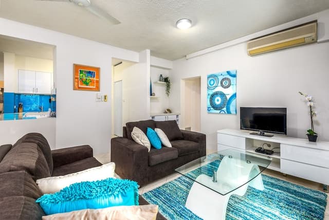 Deluxe Apartment, 3 Bedrooms, 2 Bathrooms, Garden View