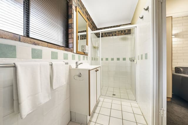 Deluxe Room, 1 Queen Bed