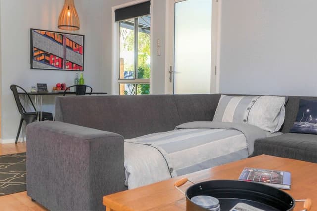 House, 2 Bedrooms