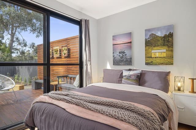 House, 2 Bedrooms
