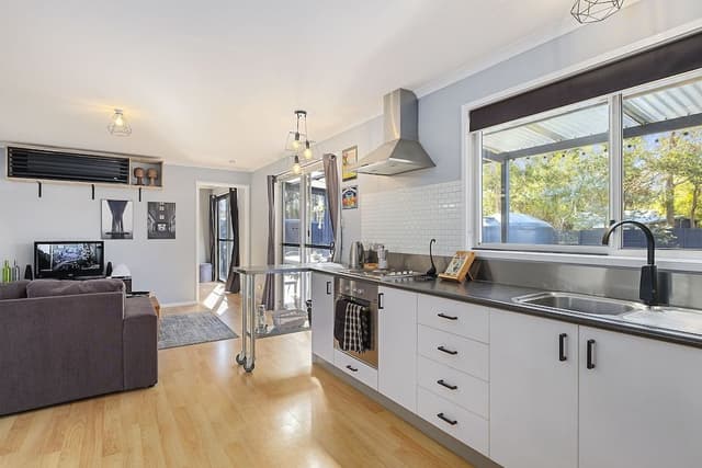 House, 2 Bedrooms