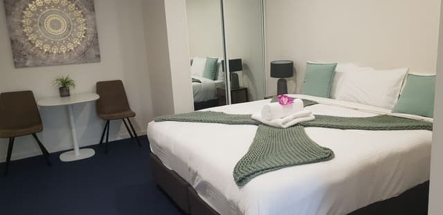 Deluxe King Room
