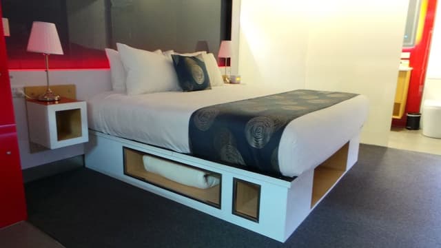 Superior Room, 1 King Bed