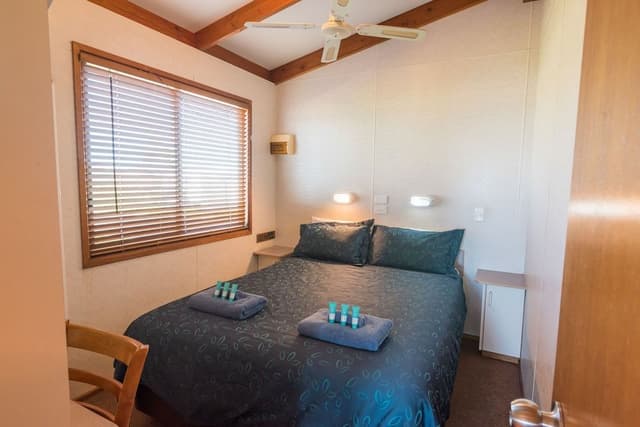 Executive Spa Cabins - 2 Bedrooms