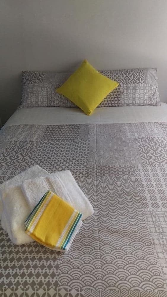Comfort Double Room, 1 Queen Bed, Private Bathroom, Garden View