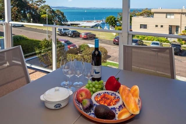 Apartment, 3 Bedrooms, Bay View