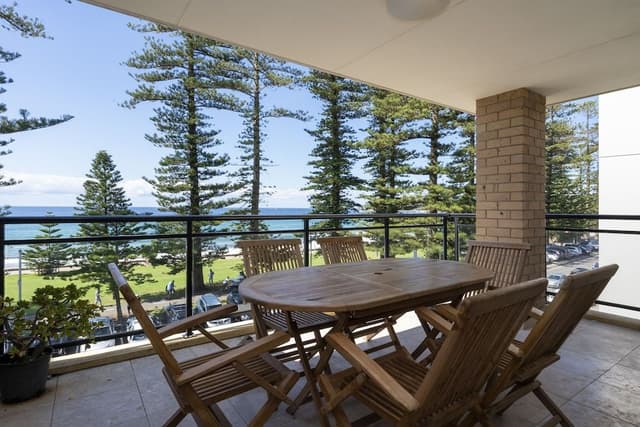 Exclusive Apartment, 2 Bedrooms, Non Smoking, Beach View