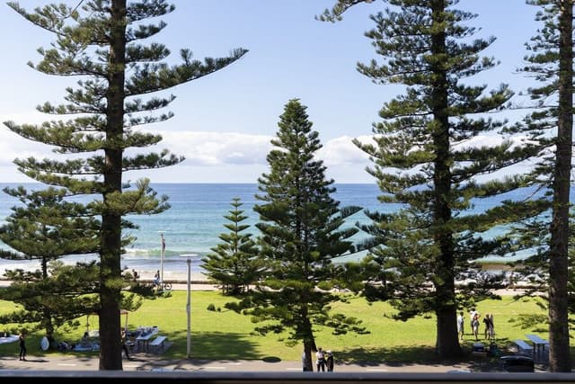 Exclusive Apartment, 2 Bedrooms, Non Smoking, Beach View