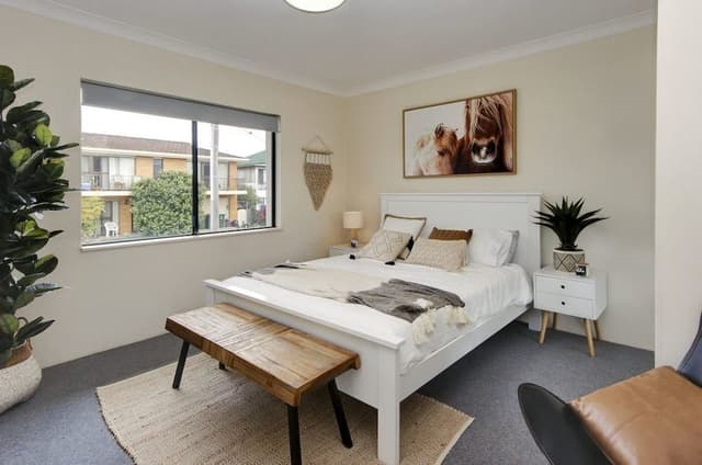 House, 2 Bedrooms