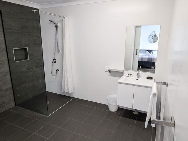 Standard Studio, 1 Queen Bed, Ground Floor (Budget Studio)