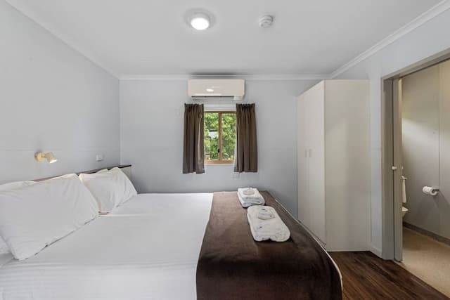 Economy Room - Sleeps 2