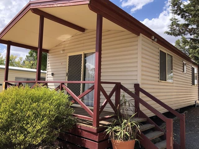 Deluxe Cabin with Ensuite
