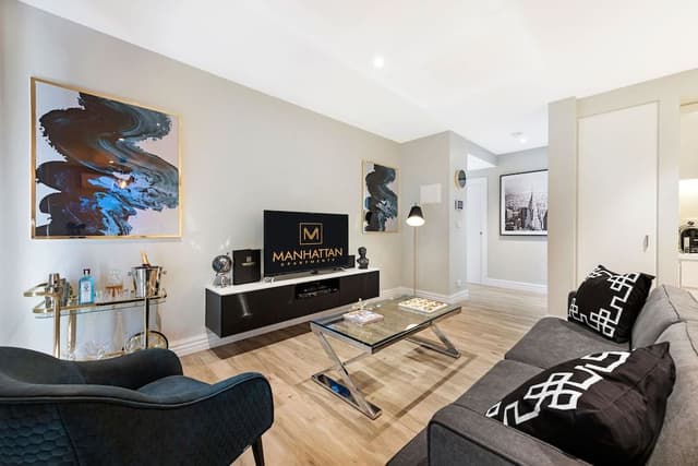 2 Bedroom Deluxe Apartment