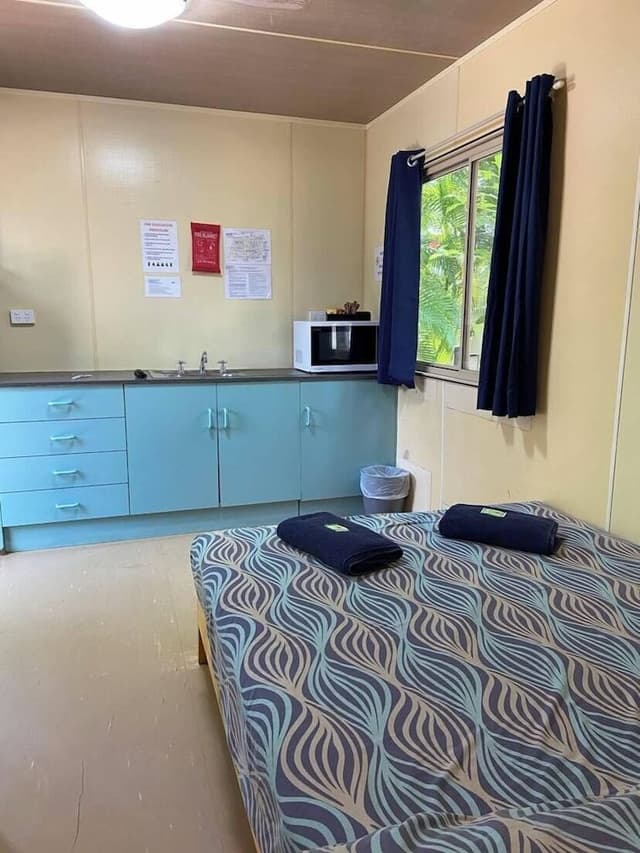 Economy Cabin, Multiple Beds