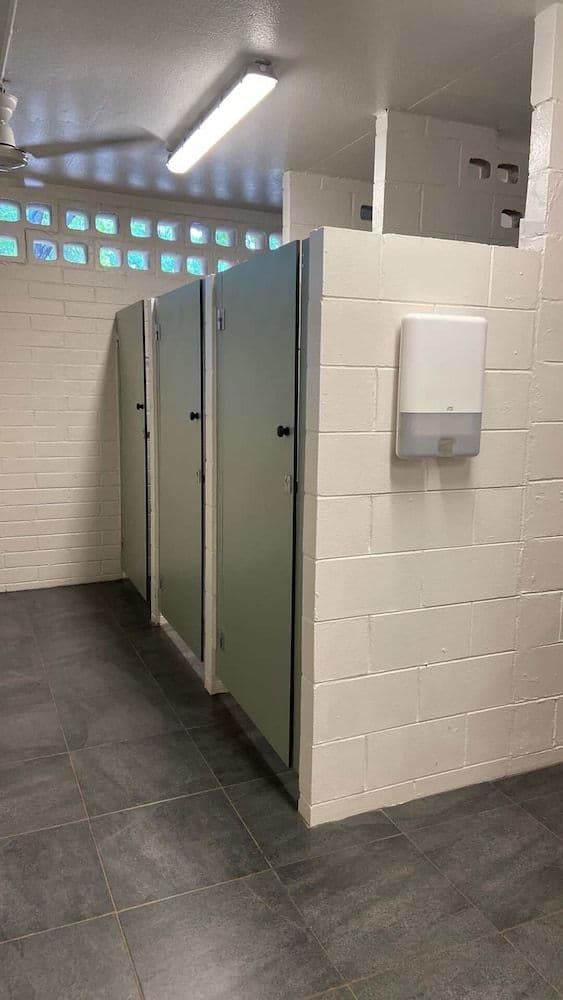 Standard Cabin, Shared Bathroom