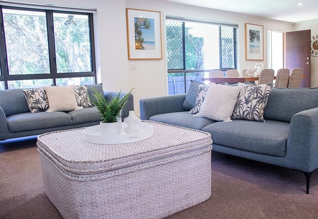 Family House, 3 Bedrooms, Kitchen, Garden View