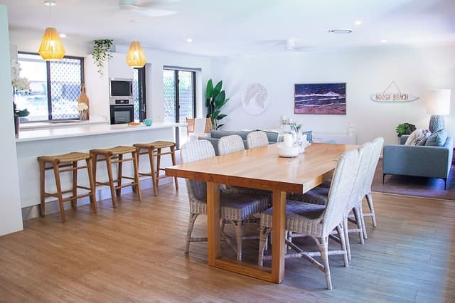 Family House, 3 Bedrooms, Kitchen, Garden View