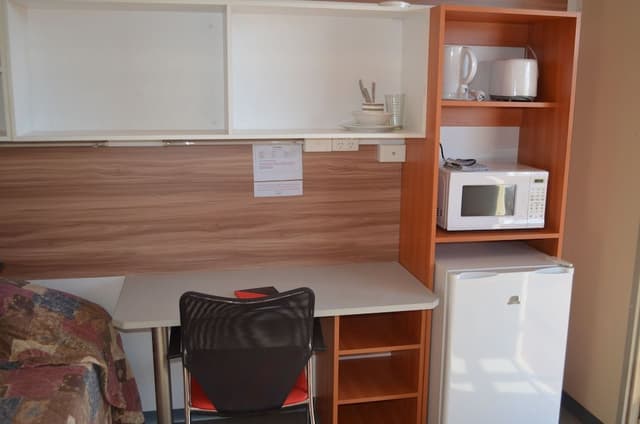 King Single Cabin