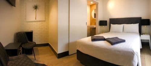 Deluxe Queen Room with Private Bathroom