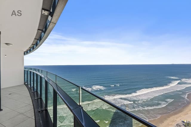 Level 43 Luxurious Apartment, 3 Bedrooms, Accessible, Ocean View